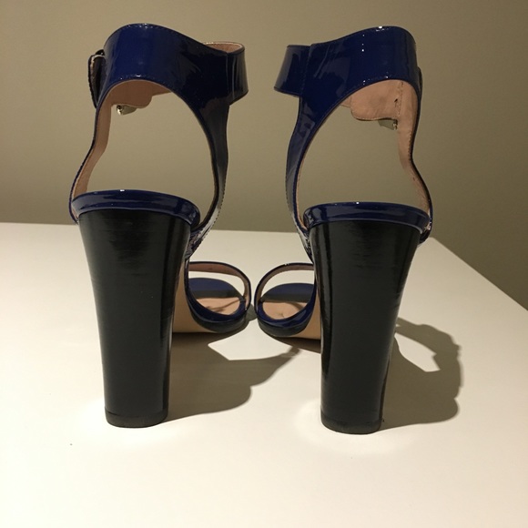 Stuart Weitzman Sandals - Picture 4 of 4